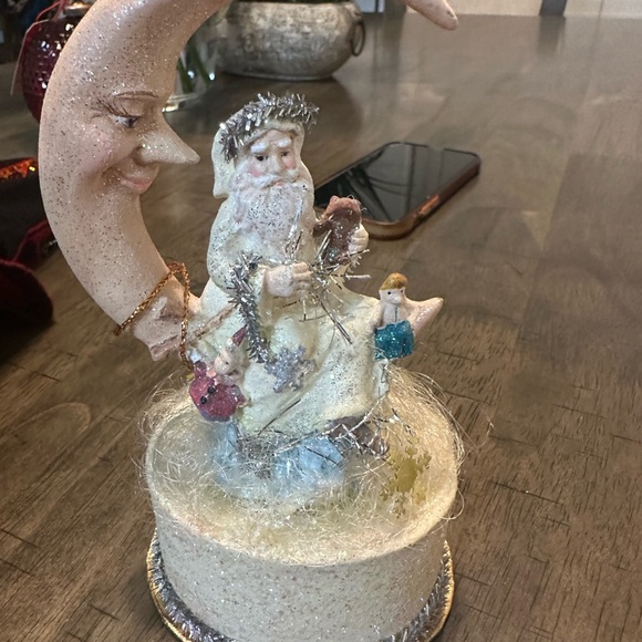 kathrines collection Other - Holiday Santa Figurine with Moon Accent - White Glitter